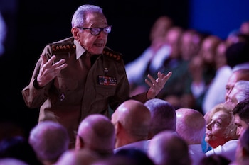 La ceremonia reunió a los principales dirigentes del régimen cubano en medio de la peor crisis económica y la presión de Estados Unidos (YAMIL LAGE / AFP)