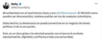 El dato que activó la reacción pública fue la pérdida de la segunda curul afro que, según el representante a la Cámara Óscar David Benavides, correspondía a Anyela Viviana Guanga, del Movimiento Libres, y terminó en manos de Sandoval Ibáñez, del Partido Demócrata Colombiano - crédito @MeDicenWally/X