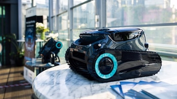 Aiper presenta los robots limpiapiscinas