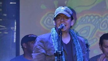 Jimmy Cruz, vocalista de Zona