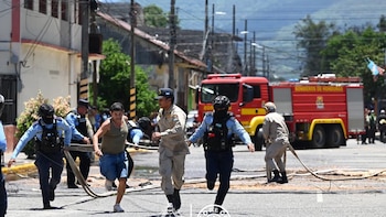 Honduras: incendio en el barrio Medina de San Pedro Sula deja pérdidas materiales millonarias