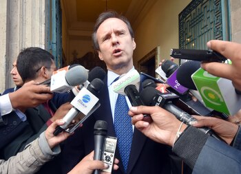 El ex presidente Quiroga dice