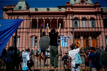 Los fan�ticos de la leyenda