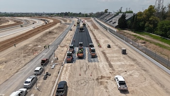 Panorámica de la obra. A la derecha puede verse el nuevo cerco perimetral y la calle de servicios (Crédito: Gentileza Prensa GCBA)