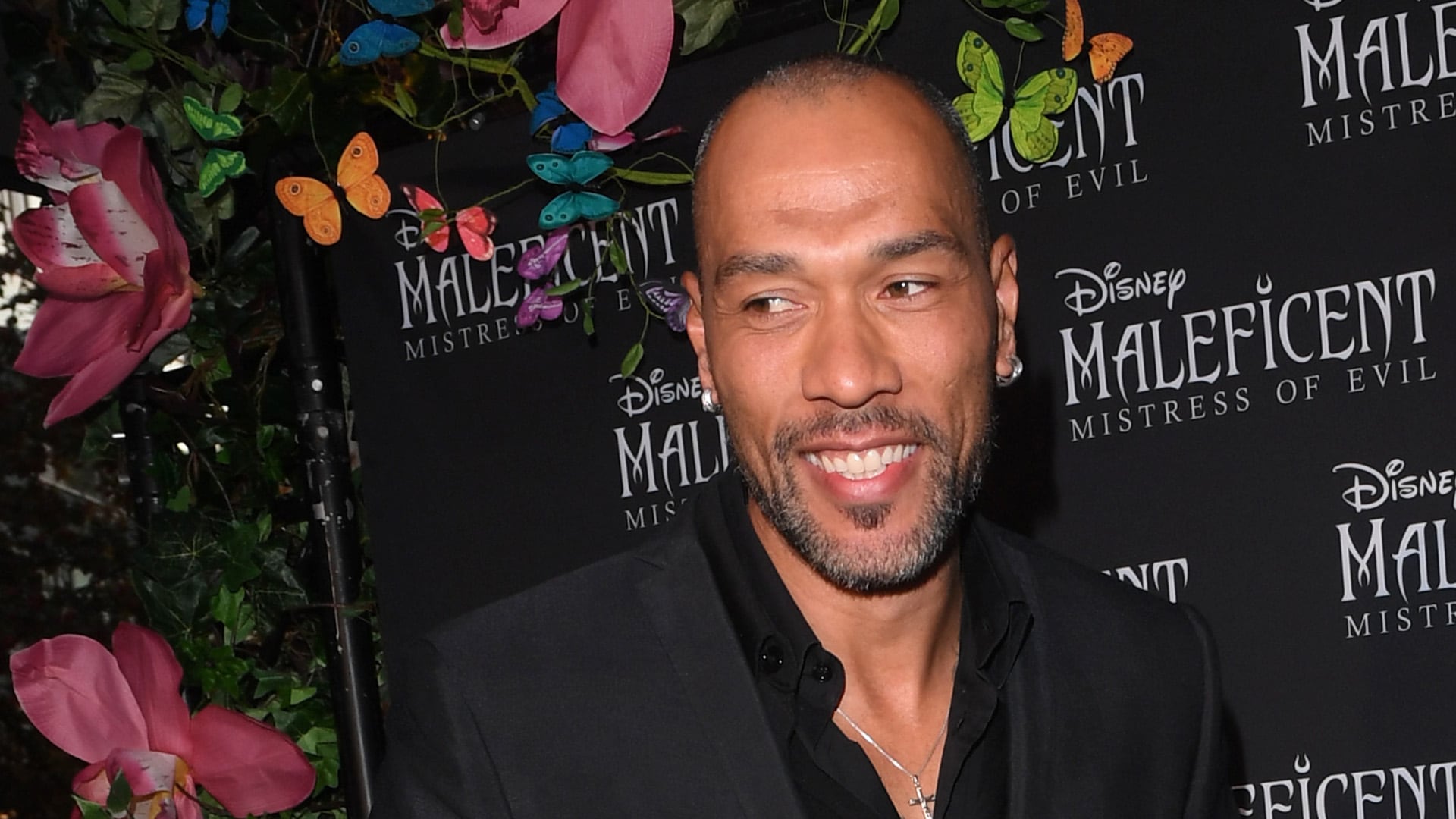 Carew actuó con Angelina jolie en