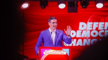 Sánchez clausura la cumbre progresista apelando al "orgullo" de la izquierda frente al pesimismo de la derecha