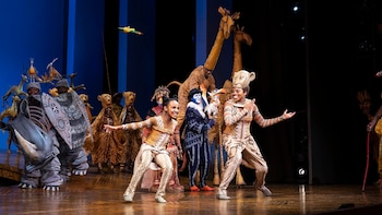 "El Rey León" combina