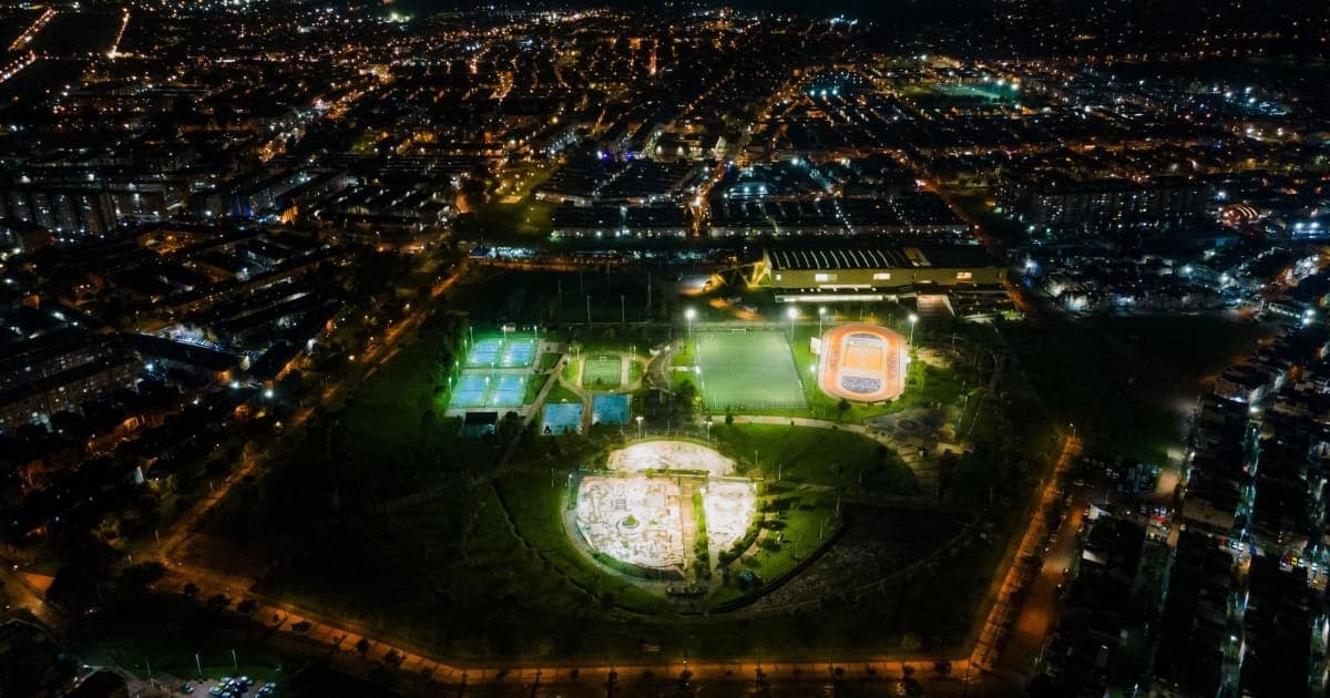 El parque Fontanar del Río en Suba ofrece diversas instalaciones deportivas y amplios espacios para recibir a hinchas y familias durante la Copa del Mundo 2026 - crédito Idrd