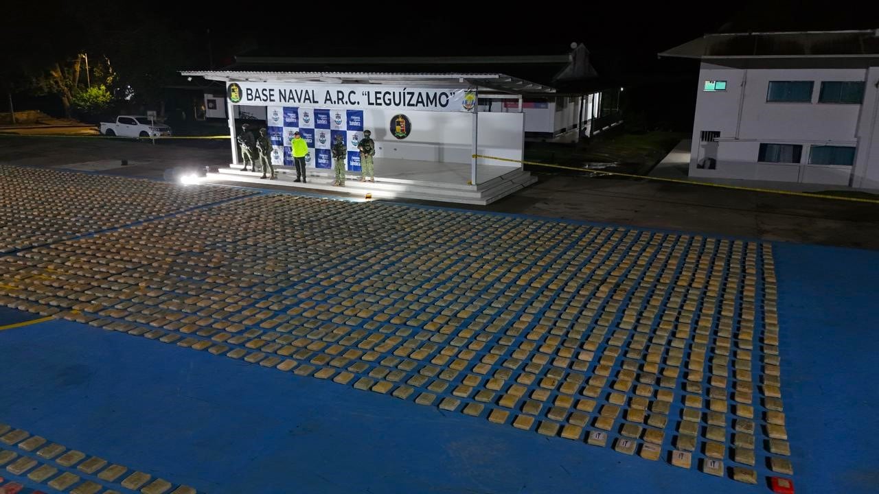 Las autoridades atribuyeron la carga a Comandos de Frontera y calcularon en USD 1,5 millones las pérdidas para esa estructura - crédito Armada de Colombia