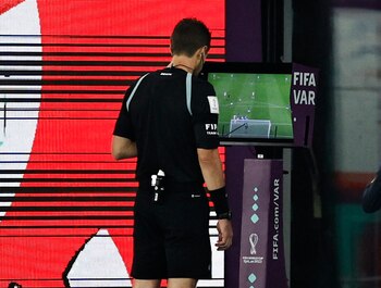 EL VAR, protagonista en México-Polonia,