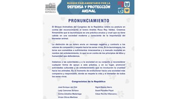 Congresistas rechazan condecoración entregada a