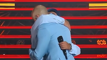 El emotivo abrazo de Abel Pintos y Samuel Florez