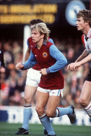 Shaw fue galardonado con el