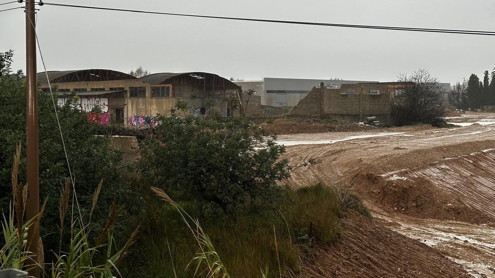 Los avisos a los Bomberos se intensifican en la Ribera Alta (Valencia) por vehículos encallados y revisión de domicilios (Ayuntamiento de l'Alcúdia)