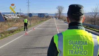 Una colisión con tres vehículos causa retenciones kilométricas en la A-7 a la entrada de Almería