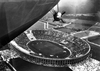 El Hinderburg pasea por sobre