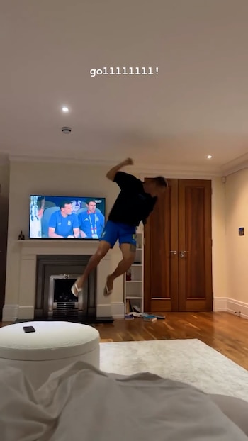 El alocado festejo de Richarlison ante el gol de España contra Argentina en la final del Mundial