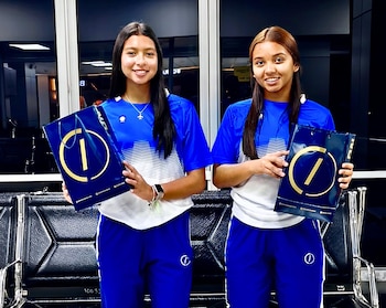 Rendón y Medina derrotaron a Puerto Rico en dos sets seguidos, con marcadores de 24-22 y 21-15, logrando una victoria clave para el voleibol salvadoreño. (Foto cortesía Federación Salvadoreña de Voleibol)