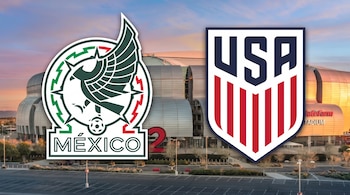 Los escudos oficiales de fútbol de México y Estados Unidos sobre la imagen exterior del State Farm Stadium.