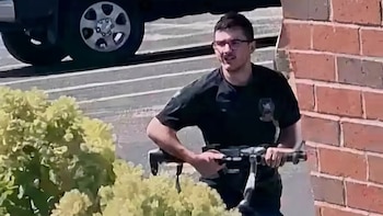 La policía de Twin Falls identifica al sospechoso del tiroteo en un restaurante de Idaho que dejó tres muertosPorJeremías Baldantoni