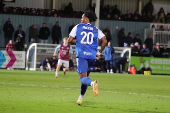 McLeod en acción por la