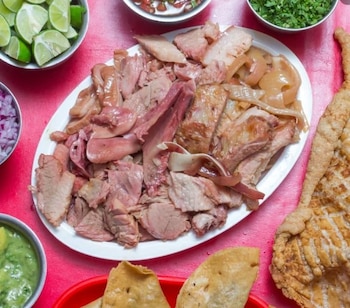 Carnitas karrubis (Facebook)