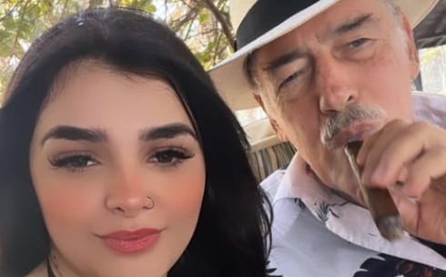 La joven se despidió de Andrés García (Facebook Karely Ruiz)