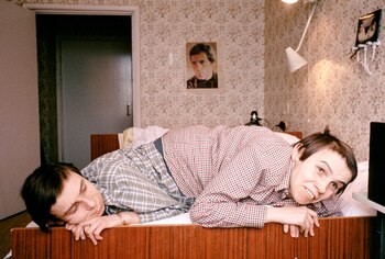 Las hermanas en la pequeña