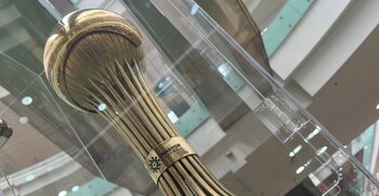 Atlético Bucaramanga exhibe trofeo de