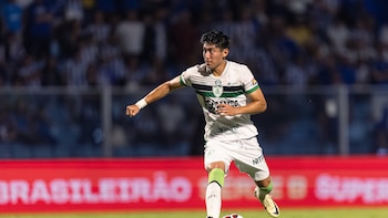 El mediapunta boliviano Miguel Terceros,