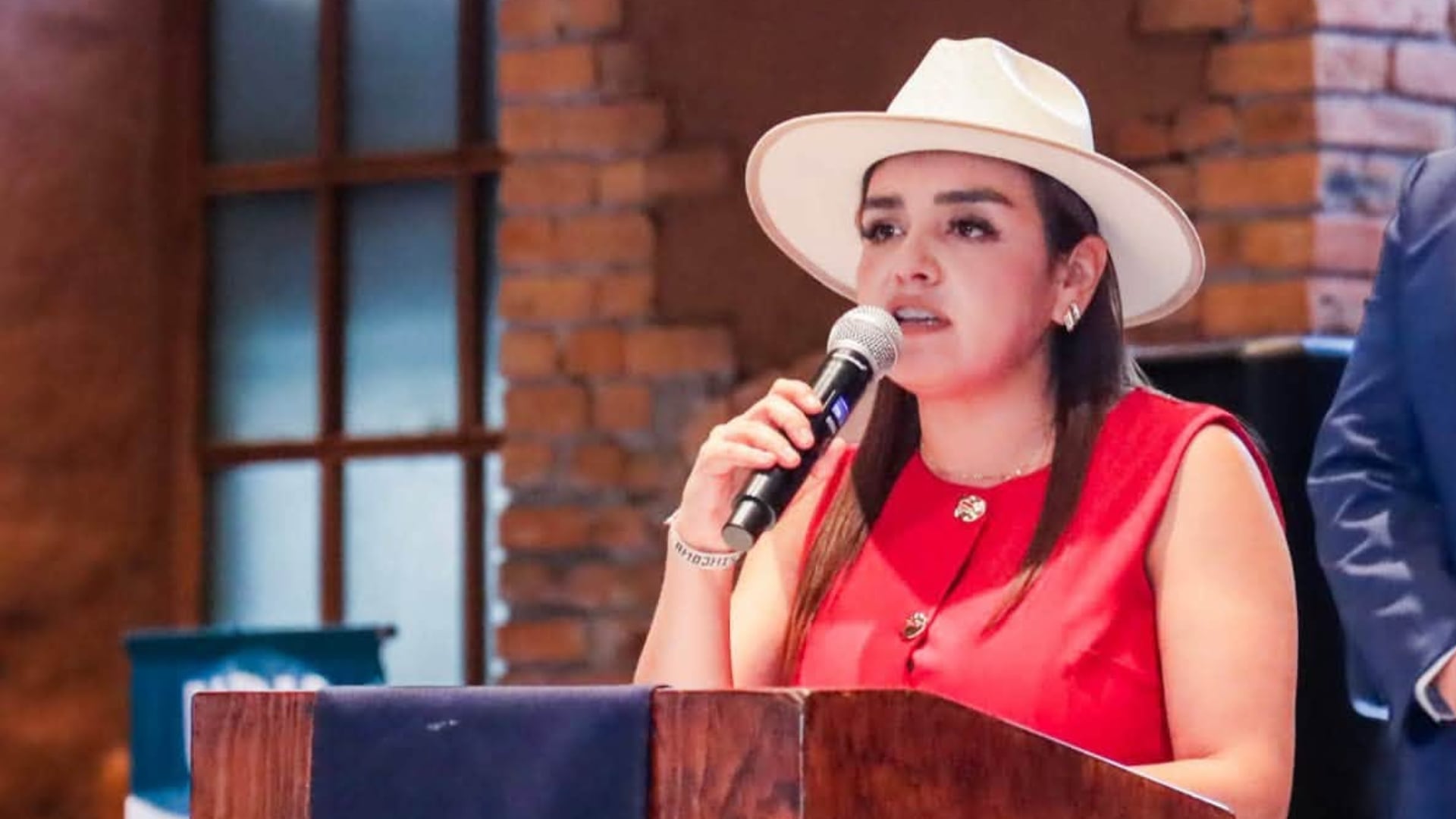 Grecia Quiroz exige esclarecer asesinato de Carlos Manzo durante su Segundo Informe