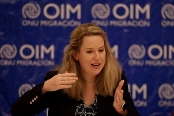 La Directora General Adjunta de gestión y Reforma de la Organización Internacional para Las Migraciones (OIM), Amy Pope, habla durante una conferencia de prensa para tratar el tema migratorio en la región, hoy en ciudad de Panamá (Panamá). EFE/Bienvenido Velasco