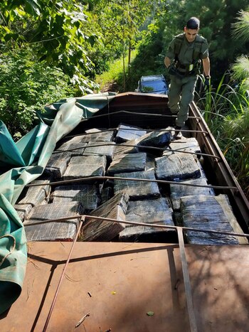 El camión por dentro: marihuana