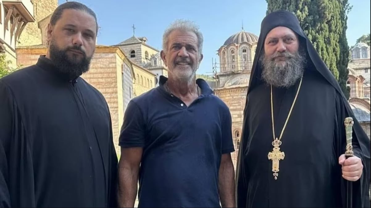 El monasterio de Hilandar, fundado en 1198, se destaca por su patrimonio espiritual y cultural ligado a la ortodoxia serbia(Crédito: Instagram vía Unitedgreekamericans)