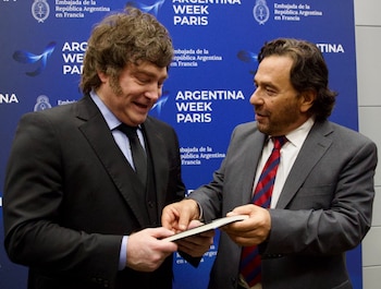 Javier Milei y el gobernador de Salta Gustavo Sáenz