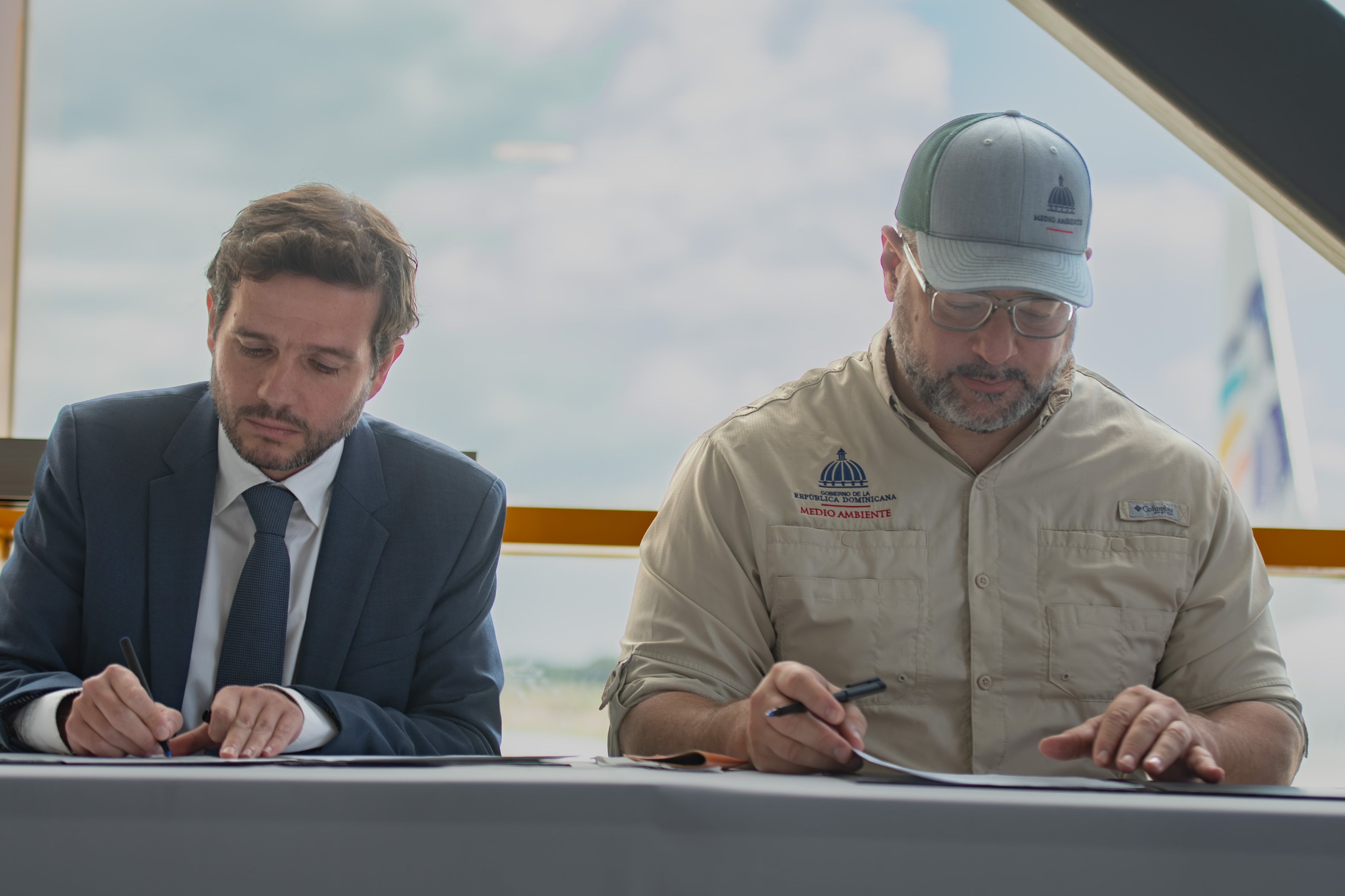 El estudio de factibilidad determinará las condiciones técnicas y normativas necesarias para la implementación del piloto de carbono azul. (Foto cortesía Ministerio de Medio Ambiente RD)