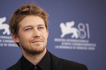 El actor mantuvo con Swift su relación más larga y reservada, además de colaborar en canciones bajo el seudónimo William Bowery (REUTERS/Louisa Gouliamaki)