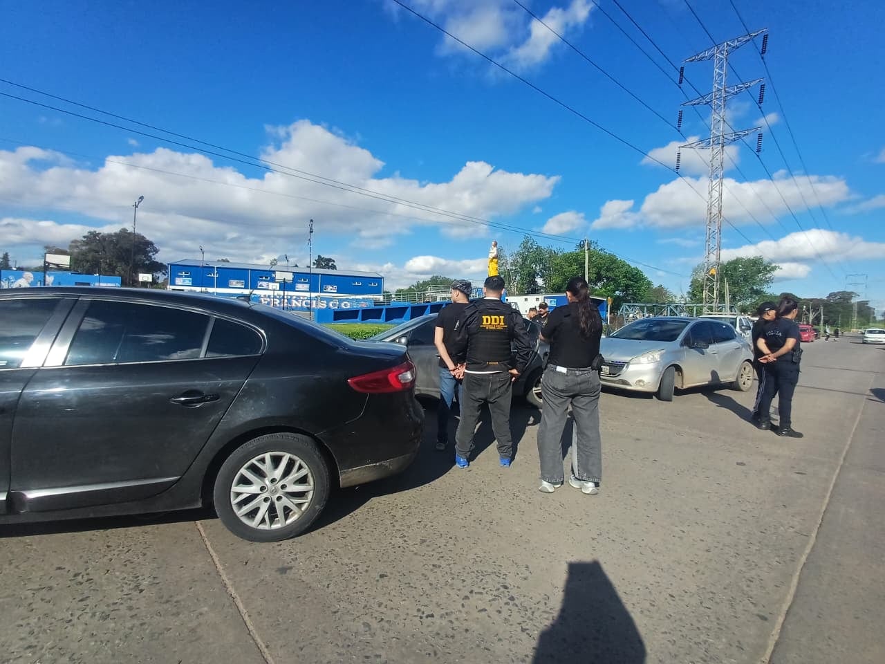 Guerrero tras ser detenido, sobre la avenida Crovara