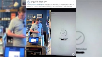 Un hombre en un mostrador de cafetería con un teléfono, junto a una pantalla digital que muestra un reembolso de 9.82 dólares con un símbolo de verificación