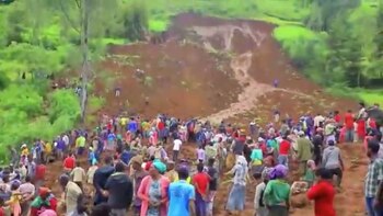 Secuelas de un corrimiento de tierras en la zona de Gofa, en el estado regional del sur de Etiopía. 23 de julio de 2024. Reuters TV/vía Departamento de Asuntos de Comunicación del Gobierno de la zona de Basketo.