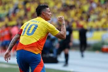 James Rodríguez, centrocampista y capitán