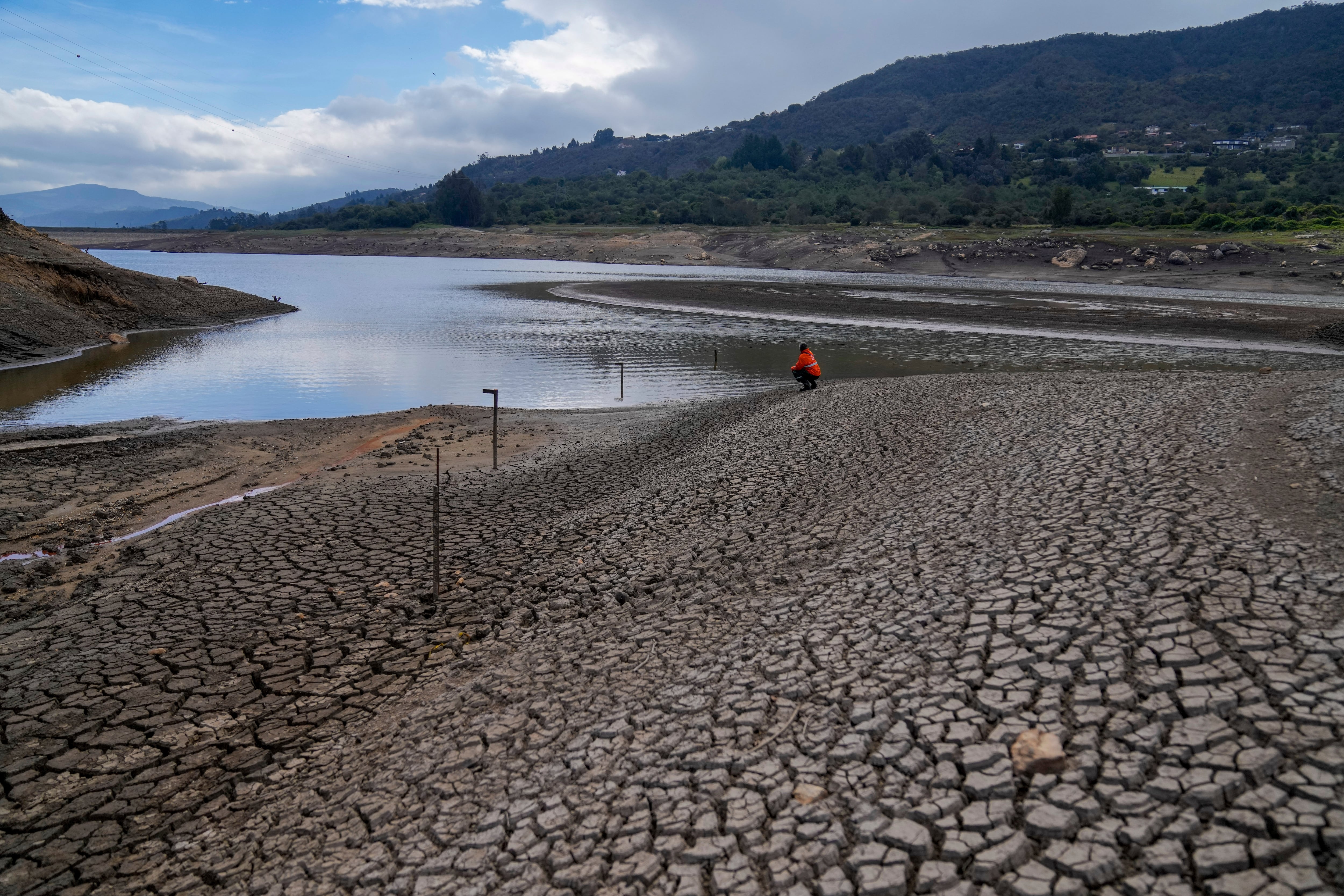 Fenómeno de El Niño ya comenzó oficialmente en Colombia. (AP Foto/Iván Valencia)