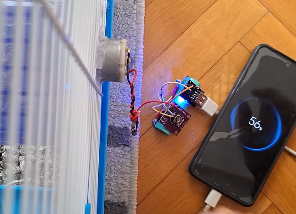 Expertos sugieren que el principio utilizado por el hámster podría adaptarse para aprovechar el movimiento de otros objetos caseros (YouTube: Flamethrower)