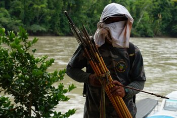 Ever Angosto, que vigila por