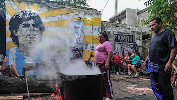 Comedor Popular en Casa Natal de Diego Maradona