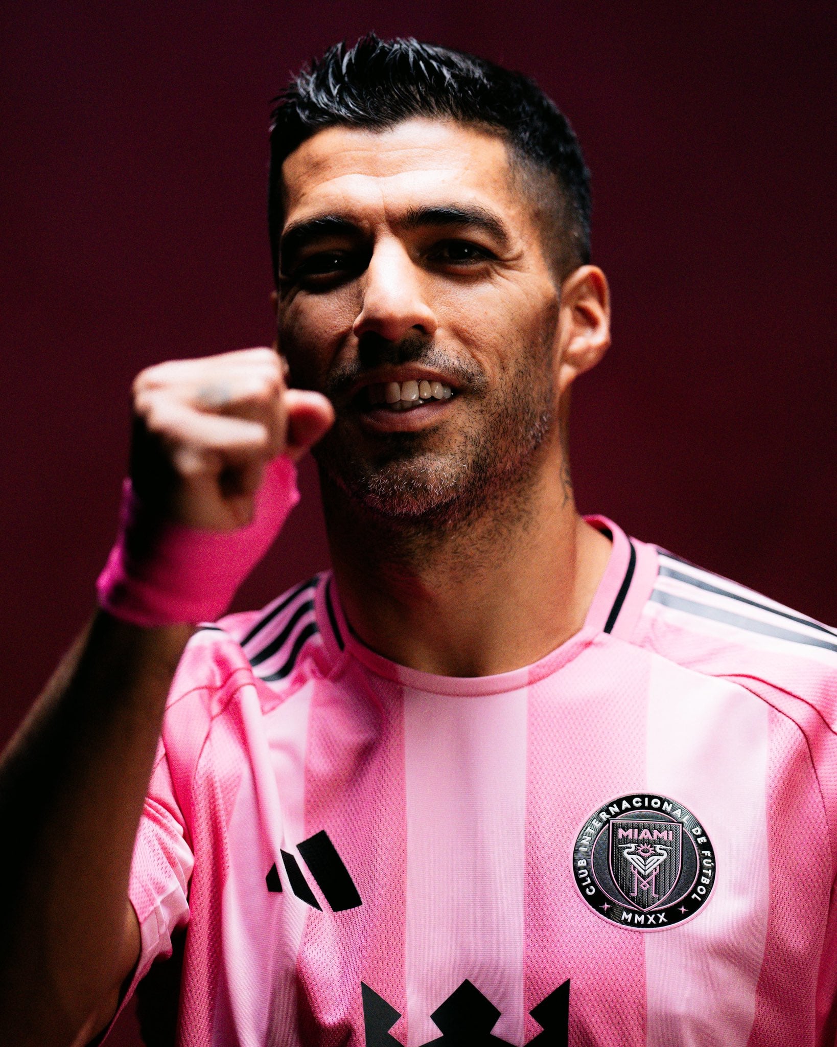 Suárez renovó su contrato hasta 2026