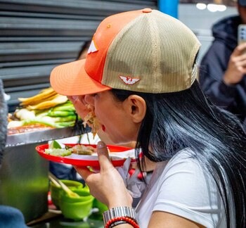 No es la primera vez que hace este tipo de publicaciones en redes sociales.
Sandra Cuevas, tacos, MC