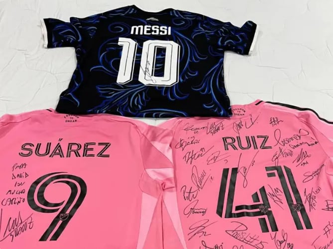 David Ruiz compartió plantel en Inter Miami con Lionel Messi, Luis Suárez, Jordi Alba y Sergio Busquets antes de su salida. (Imagen retomada de Diario La Prensa)