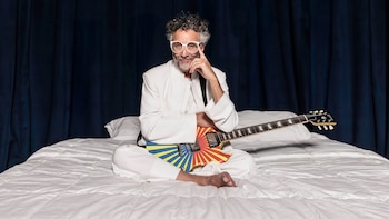Fito Páez lanzó el adelanto de su nuevo disco: un grito de guerra y un regreso a las fuentes del rock and roll
