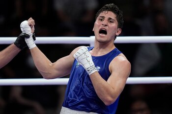 Mexico's Marco Verde celebrates after